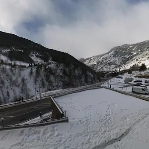 https://soldeu-paradis-tarter-baix.andorra-la-vella-hotels.net